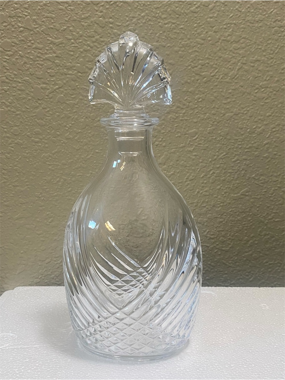 Vtg Art Deco Revival Clear Glass Cut Crystal Decanter W/ Fan Stopper